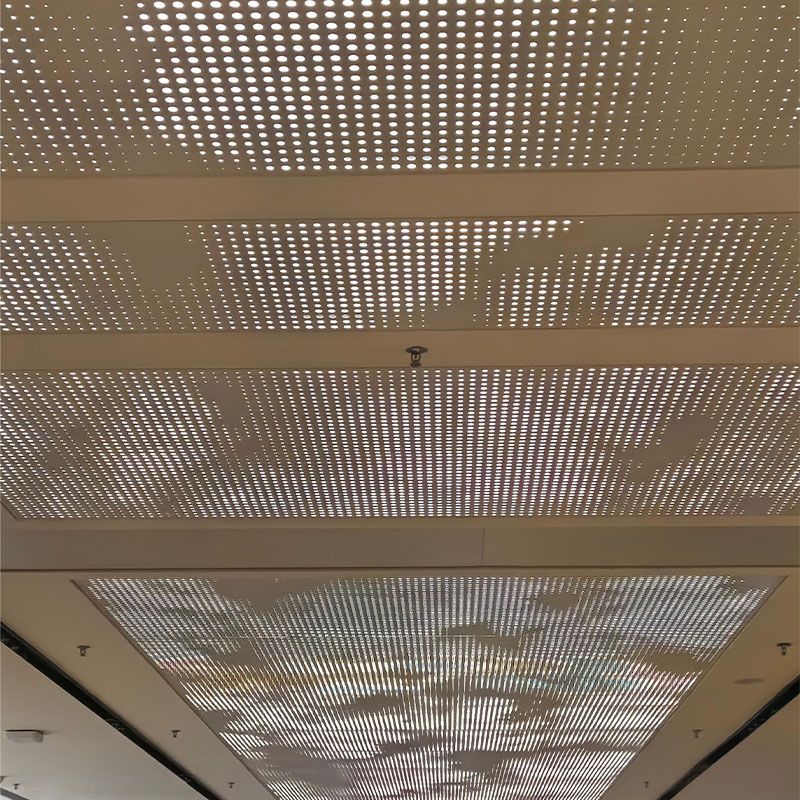 Aluminum Gradient Ceiling